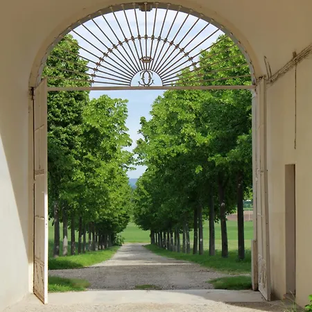 Cascina Beltondino Valmadonna