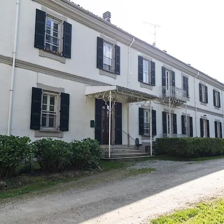 Cascina Beltondino Pensión